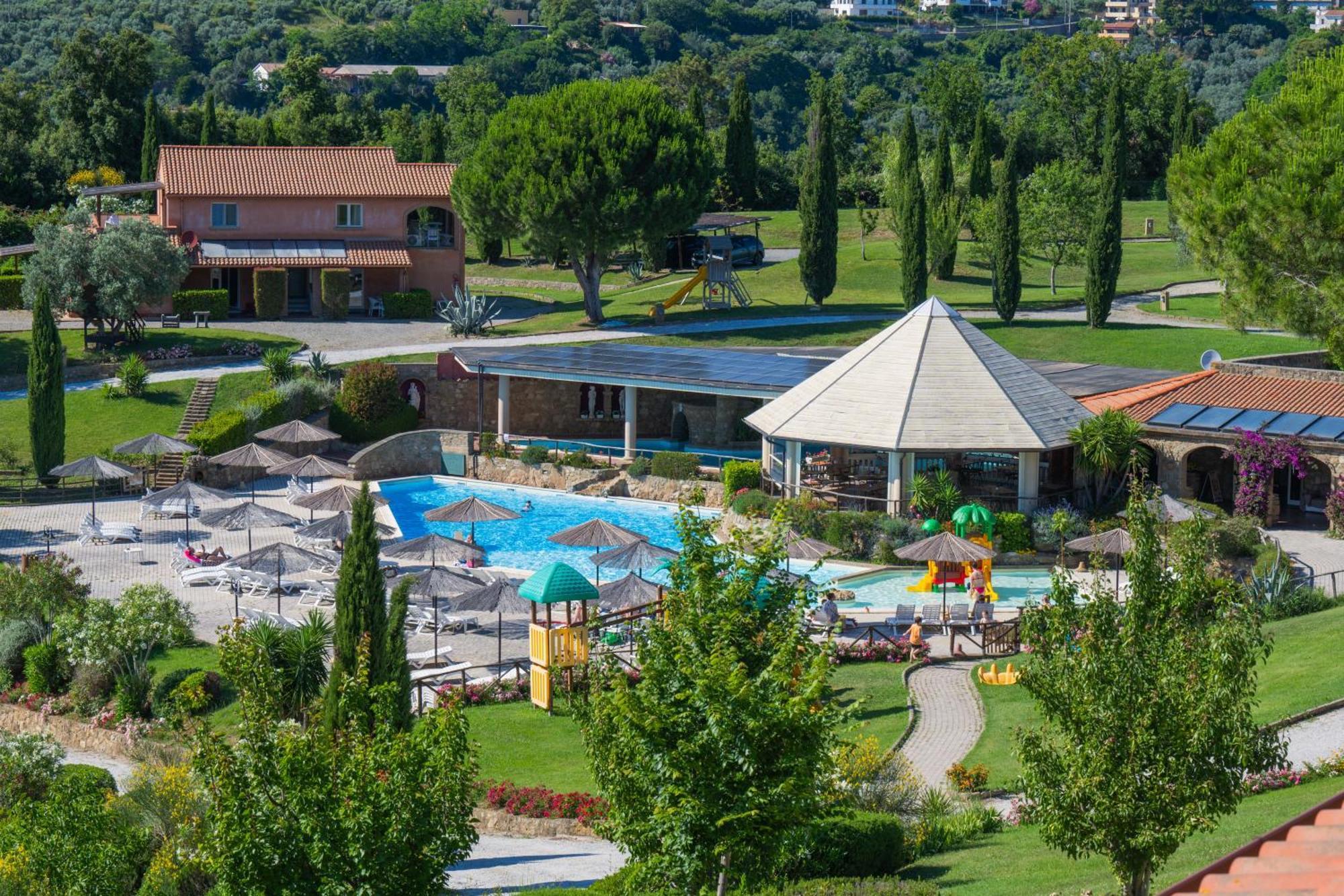 Apart-hotel Borgo Felciaione