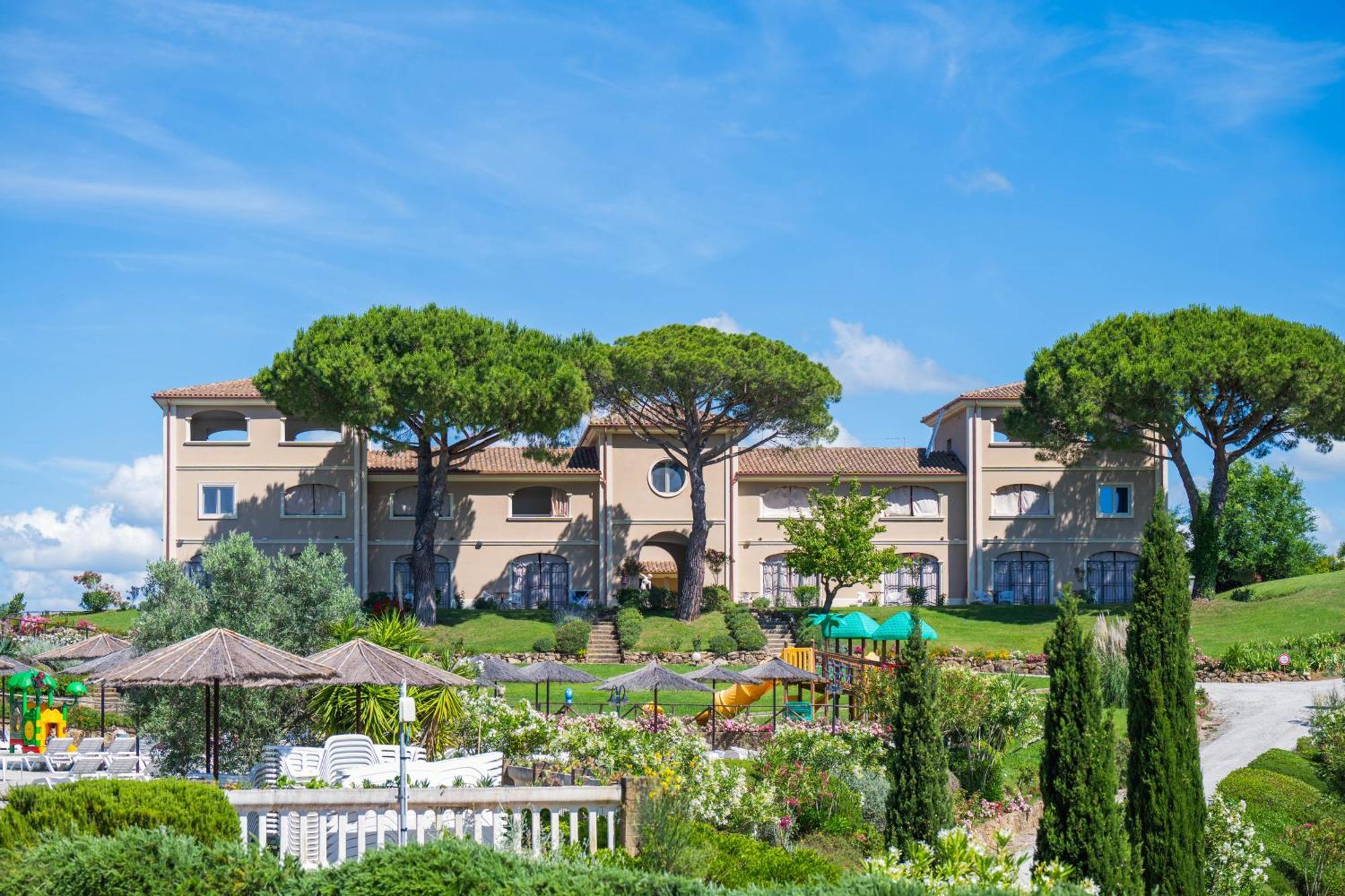 Aparthotel Borgo Felciaione *